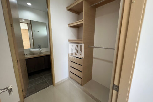 Mesa de trabajo 14-80