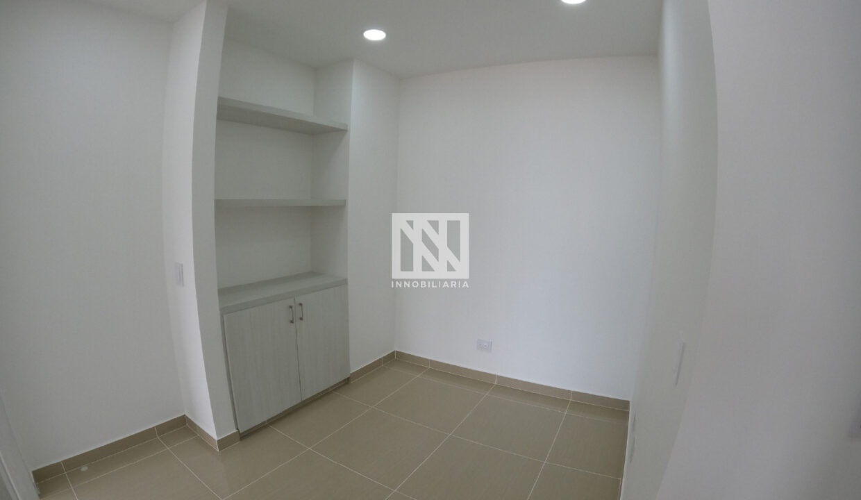 Mesa de trabajo 8-80