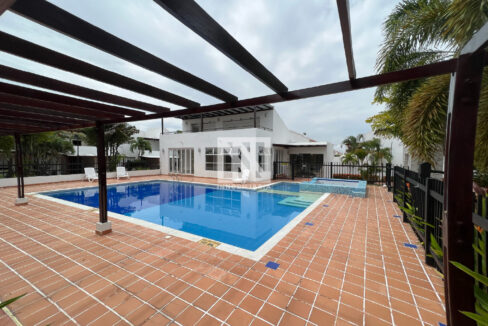 Mesa de trabajo 7-80