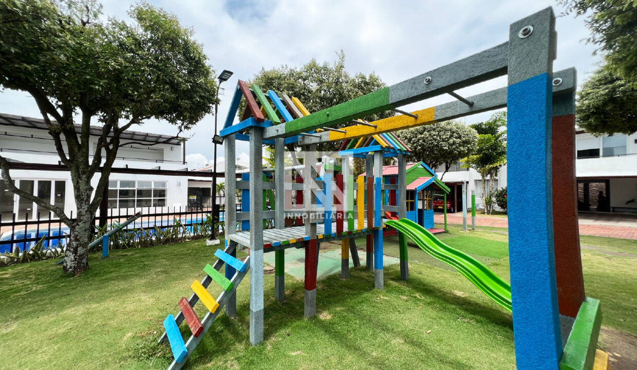 Mesa de trabajo 8-80