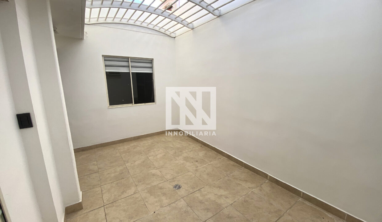 Mesa de trabajo 10-80