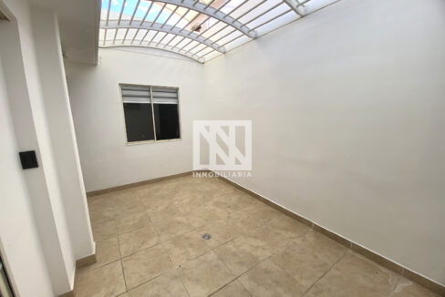 Mesa de trabajo 10-80