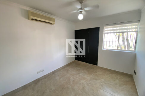 Mesa de trabajo 15-80